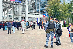 Росгвардейцы обеспечили безопасность проведения футбольного матча и полумарафона в Москве