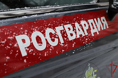 Столичные росгвардейцы задержали иностранца, устроившего ночной дебош в хостеле 